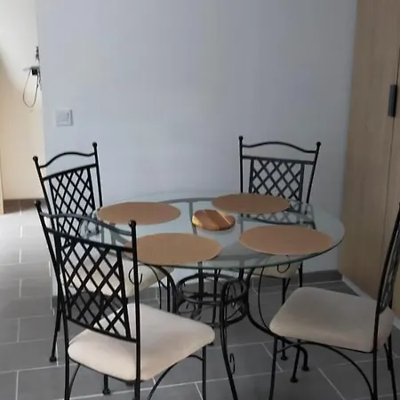 Le Clos Des Primevères Appartamento *